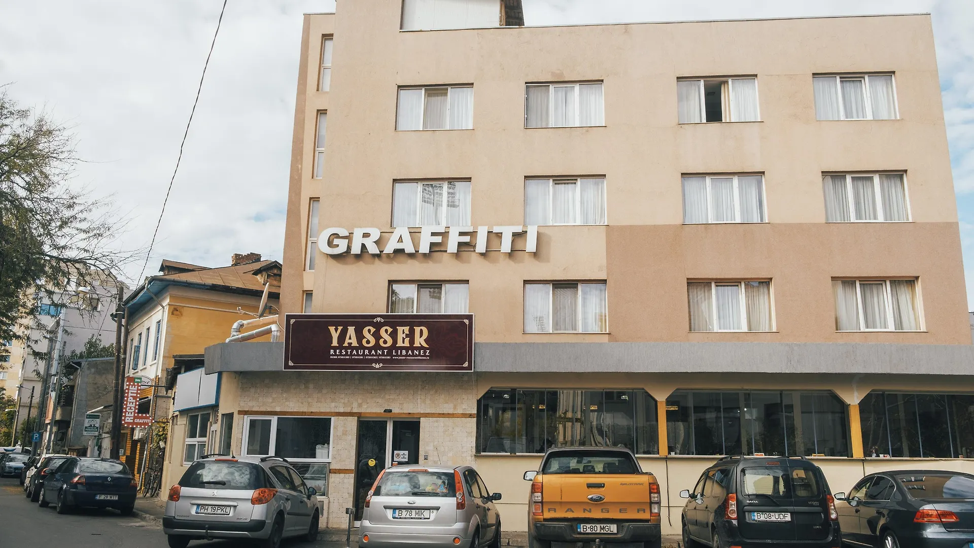 Graffiti Hotel Бухарест