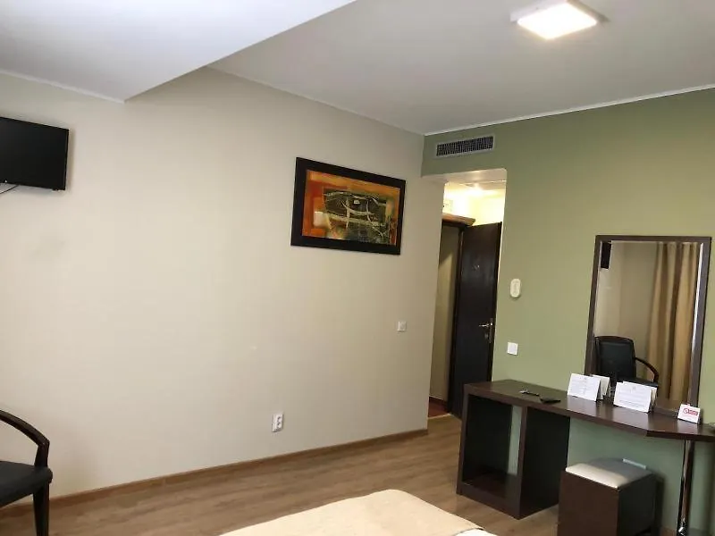 Graffiti Hotel Бухарест